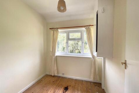 Nursery/Bedroom 4/Office