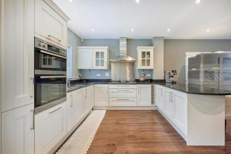 Large Open Plan Living Area