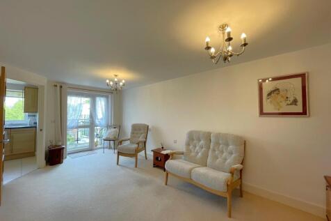Sitting/Dining Room