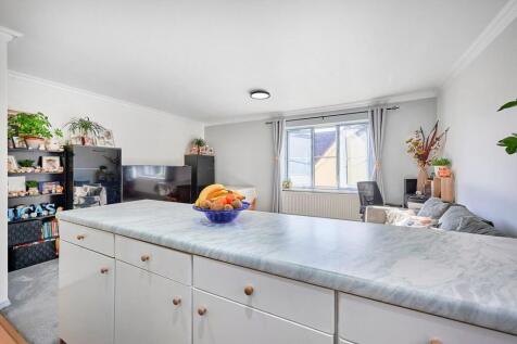 Large Open Plan Living Area