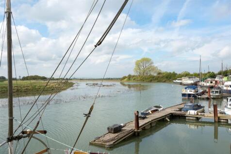 North Quay, Conyer, Sittingbourne