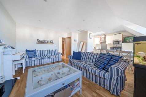 Leander Court, Graystone Road, Tankerton