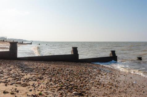 Admiralty Walk, Seasalter, Whitstable