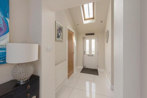Halford Close, Broomfield, Herne Ba