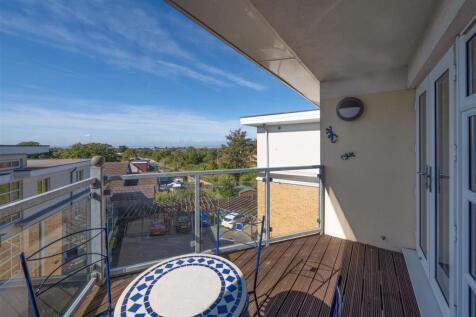 Carlton Court, The Bridge Approach, Whitstable