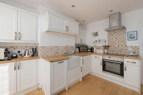 West Cliff, Whitstable