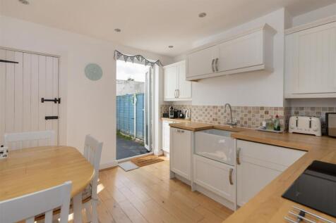 West Cliff, Whitstable