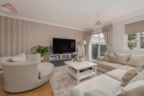 Emelina Way, Whitstable