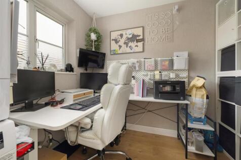 Emelina Way, Whitstable