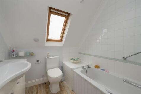 Island Wall, Whitstable