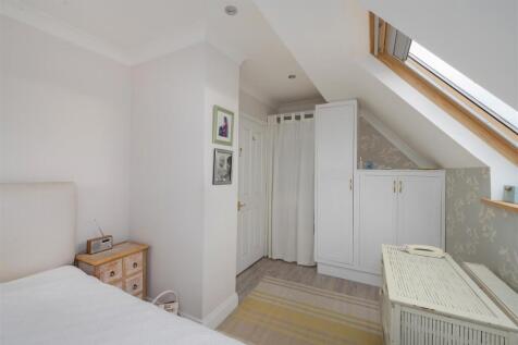 Island Wall, Whitstable