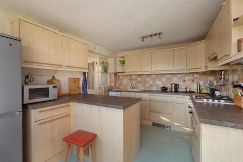 Shearwater Avenue, Whitstable