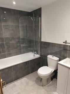 Bathroom.jpg