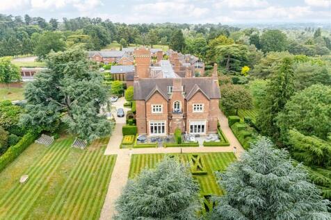 Bedwell Hall over formal gardens - Drone a.jpg