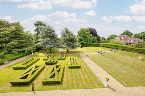Formal Gardens d.jpg