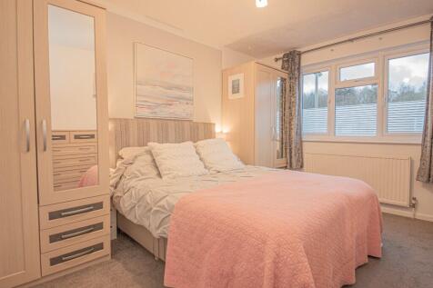 PRINCIPLE BEDROOM