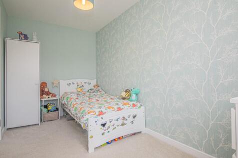 Bedroom (1st Floor)