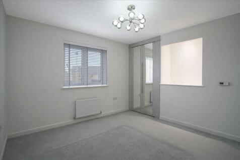 Bedroom One (2)