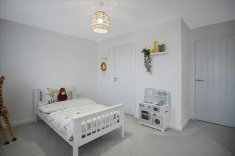 Bedroom Two (2)