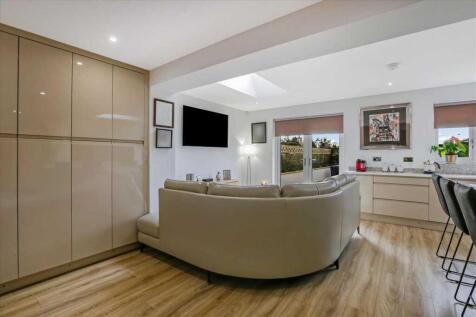 Open Plan Family
