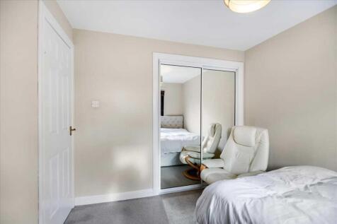 Bedroom Four (2)