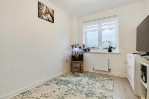 Bedroom Four (1)