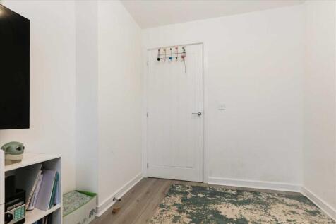 Bedroom Four (2)