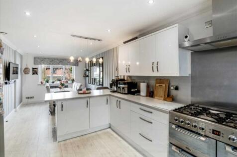 Kitchen Area (2)