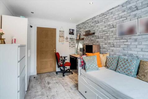 Bedroom Four (2)