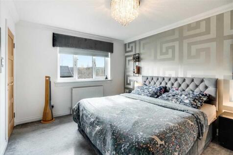 Bedroom One (1)