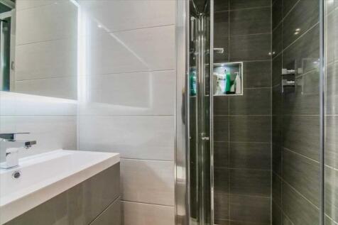 En-Suite (2)