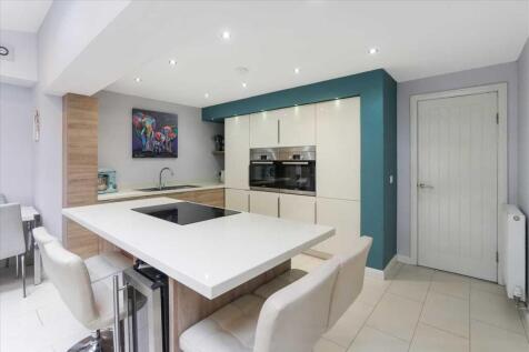 Kitchen Area (3)
