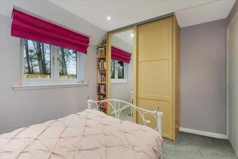 Bedroom Two (2)