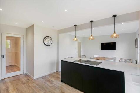 Kitchen Area (2)