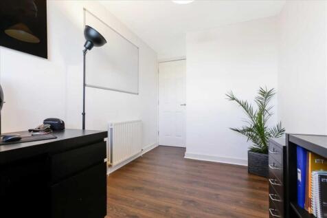 Bedroom Two (2)