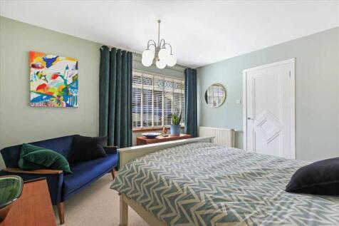 Bedroom One (2)