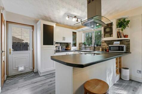 Kitchen Dining (3)