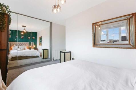 Bedroom One (2)