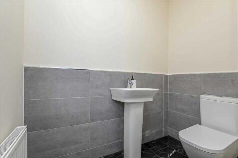 Lower Level WC
