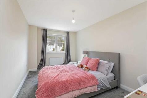 Bedroom Two (1)