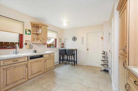 Kitchen (2)