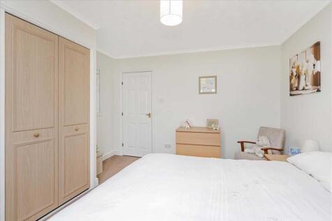 Bedroom Two (2)