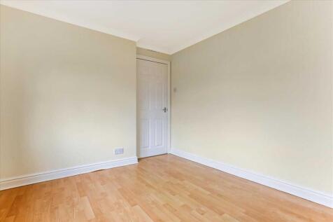 Bedroom Two (2)
