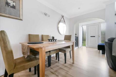 Dining Area (1)