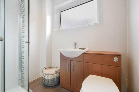 Shower Room (1)