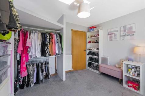 Bedroom Two (1)