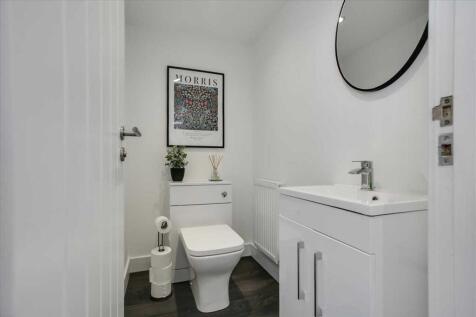 Lower Level WC