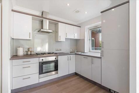Kitchen Area (1)