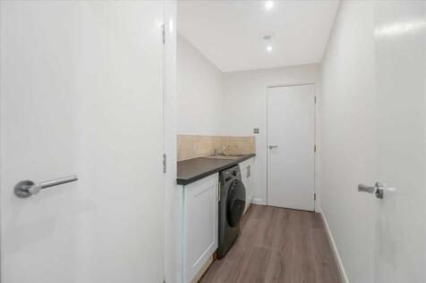 Utility Room (1)