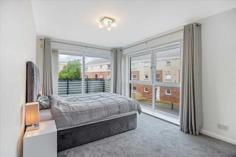 Bedroom One (1)